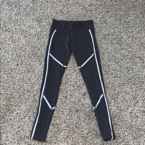 ALO yoga pants